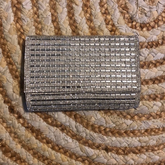 Clutch - Picture 1 of 6